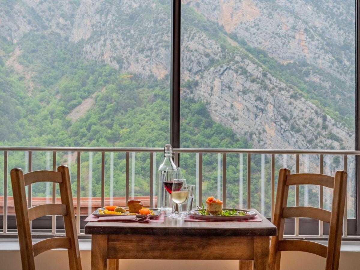 Auberge De Calendal Hotel Aiglun  Kültér fotó