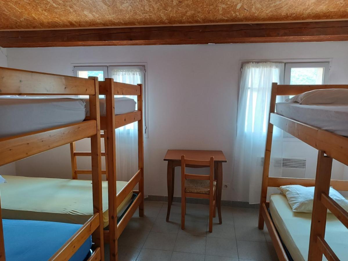 Auberge De Calendal Hotel Aiglun  Kültér fotó